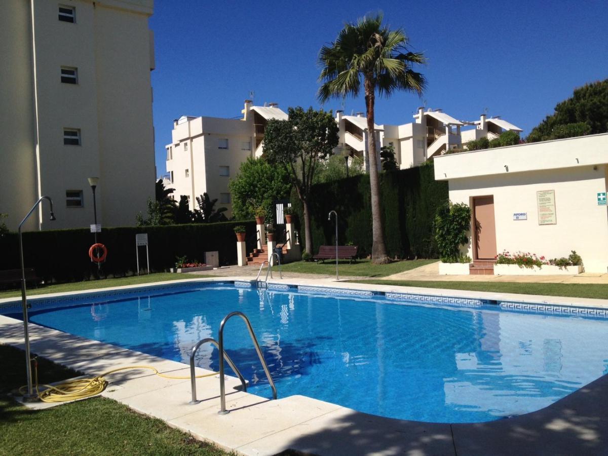 Beautiful Holiday Apartment 2 Bedroom Beach And Pool Malaga Marbella Calahonda Royale Mijas Costa Spain Экстерьер фото