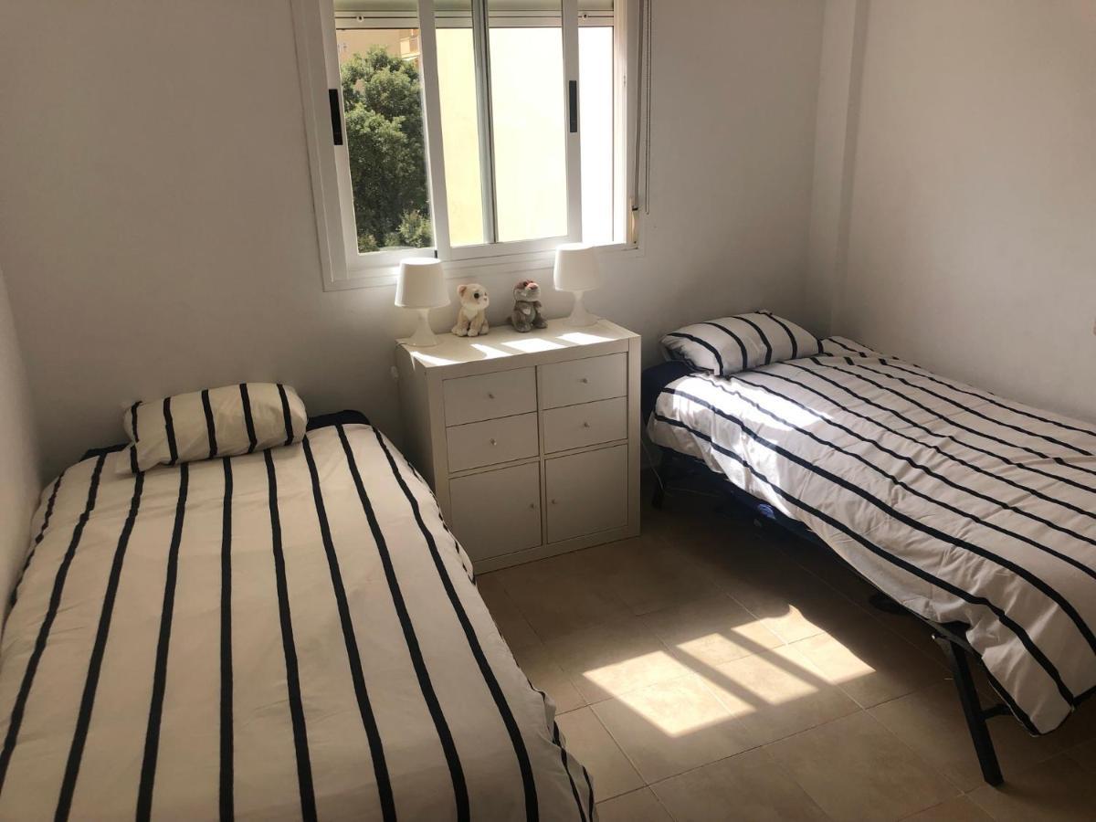 Beautiful Holiday Apartment 2 Bedroom Beach And Pool Malaga Marbella Calahonda Royale Mijas Costa Spain Экстерьер фото